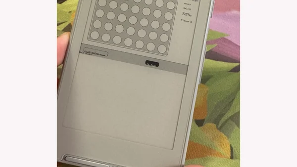 Customizing my Xteink firmware and wallpaper